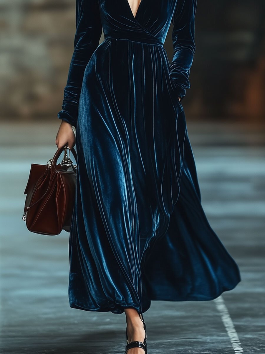 【24-hour shipping out】V-Neck Retro Solid Color Velvet Pocket Long Sleeve Maxi Dress