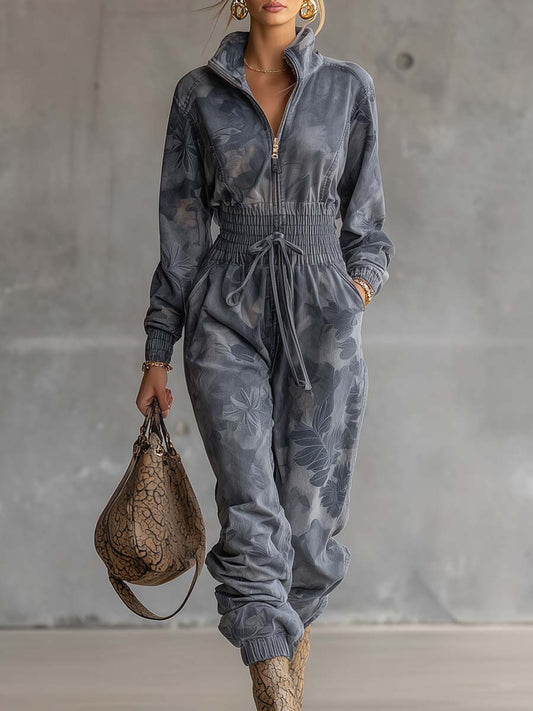 Mono holgado con estampado floral azul claro y gris de cuello alto y ropa deportiva informal exquisita