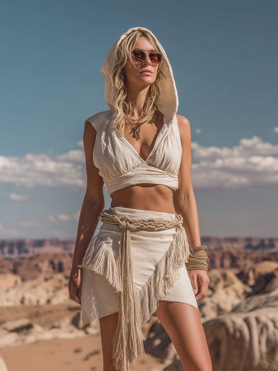 Envío en 24 horas: Traje beige de algodón y lino con falda con borlas y capucha estilo Wasteland retro y moderno. 