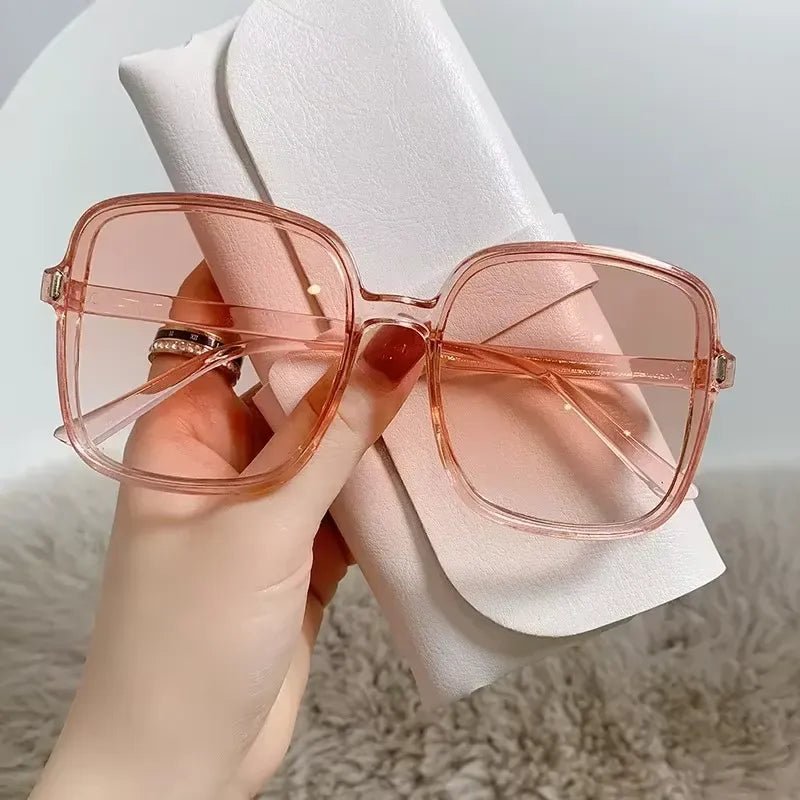 Retro Glam Oversized Sunglasses - Stylunna